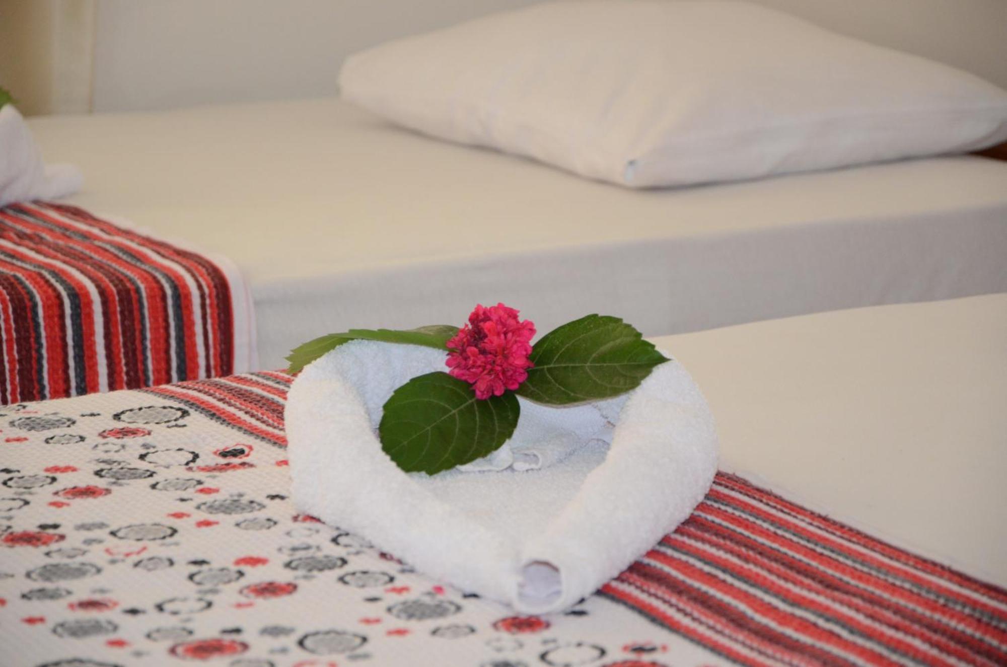 Dilek Hotel Menderes Exterior photo