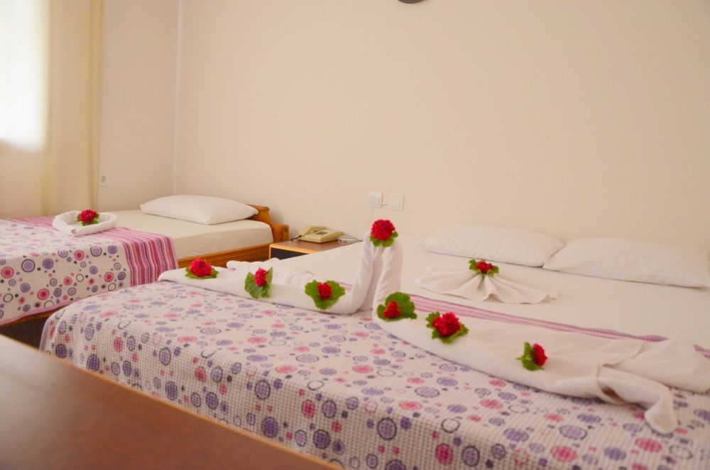 Dilek Hotel Menderes Exterior photo